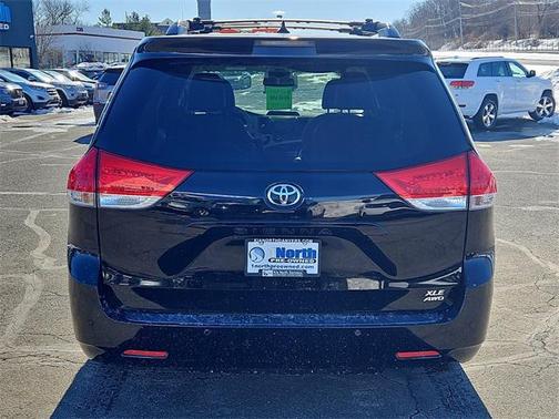 2011 Toyota Sienna XLE