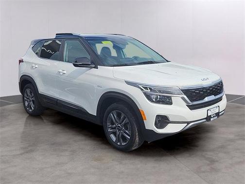 2023 Kia Seltos S
