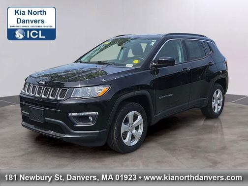 Diamond Black Crystal Pearlcoat 2021 Jeep Compass Latitude