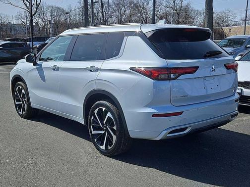 2023 Mitsubishi Outlander SEL 2.5 S-AWC