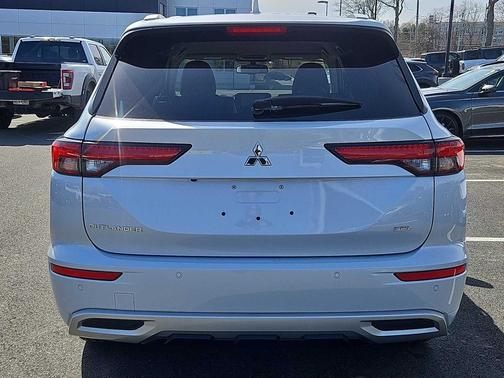 2023 Mitsubishi Outlander SEL 2.5 S-AWC