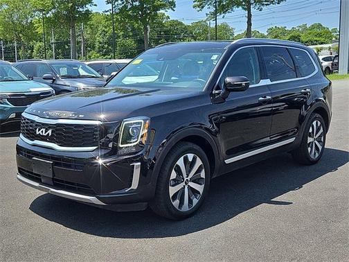 2022 Kia Telluride S