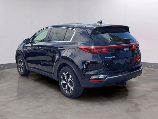 Black Cherry Pearl 2020 Kia Sportage LX