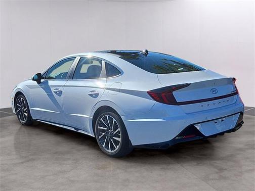 2020 Hyundai SONATA Limited