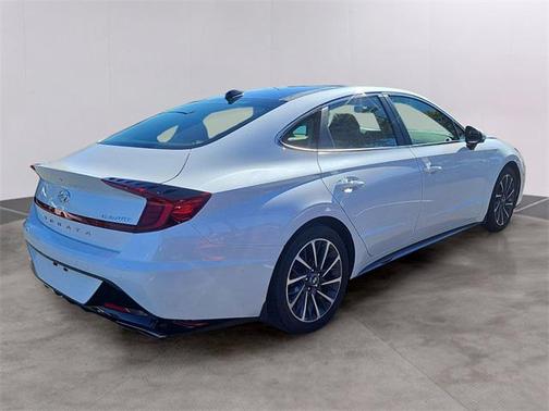 2020 Hyundai SONATA Limited