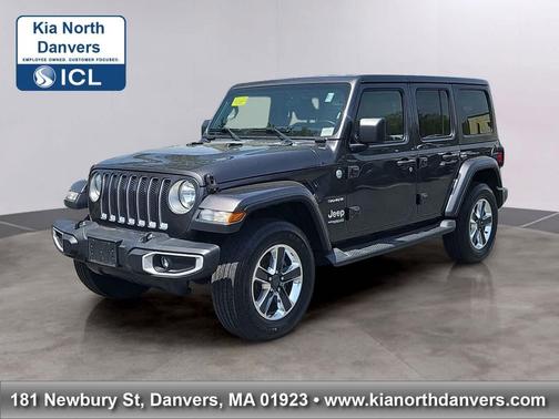 Granite Crystal Metallic Clearcoat 2019 Jeep Wrangler Unlimited Sahara