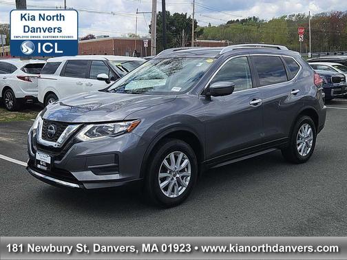 Gun Metallic 2018 Nissan Rogue SV