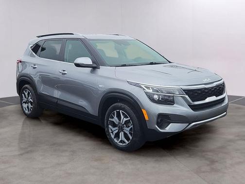 2022 Kia Seltos EX