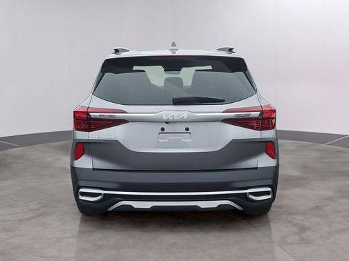 2022 Kia Seltos EX