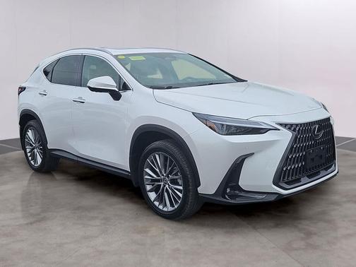 Eminent White Pearl 2024 Lexus NX 350 Luxury