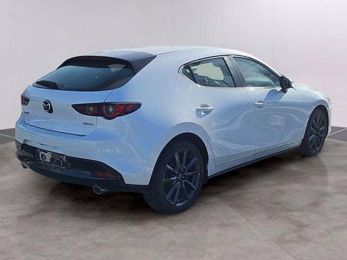 2023 Mazda Mazda3 2.5 S Select