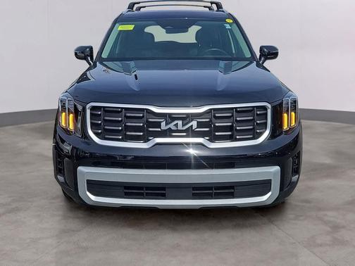 Ebony Black 2024 Kia Telluride S