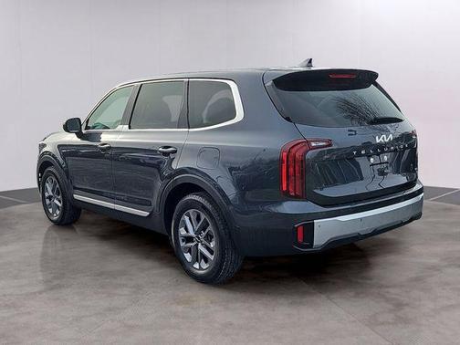 2024 Kia Telluride LX
