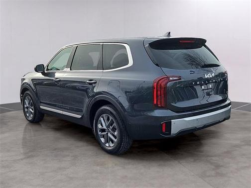 2024 Kia Telluride LX