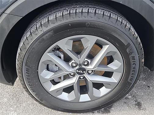 2024 Kia Telluride LX