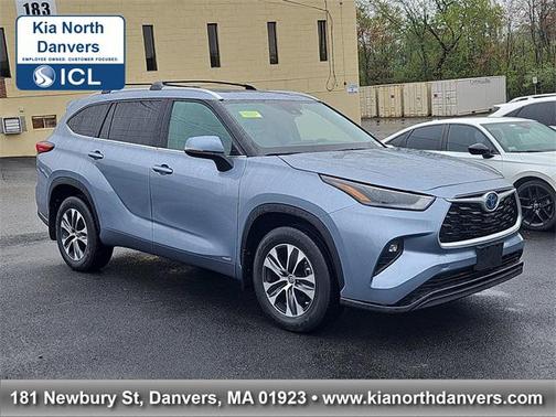 2022 Toyota Highlander Hybrid XLE