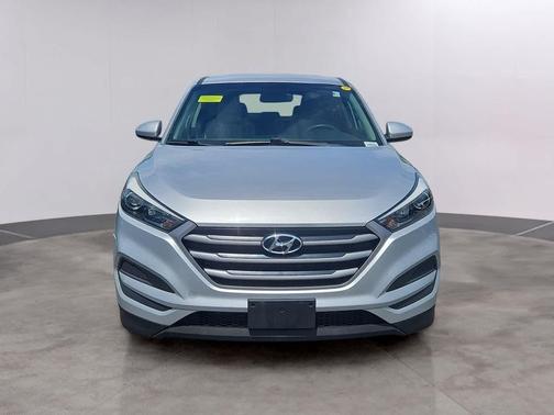 Molten Silver 2018 Hyundai TUCSON SE