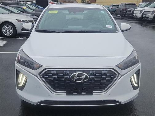2022 Hyundai IONIQ Hybrid Limited