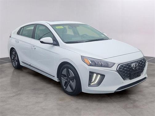 2022 Hyundai IONIQ Hybrid Limited