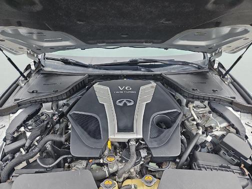 Liquid Platinum 2017 INFINITI Q50 3.0T Premium