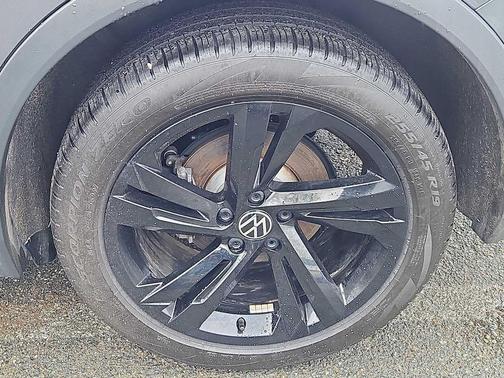 2024 Volkswagen Tiguan 2.0T SE R-Line Black 4MOTION