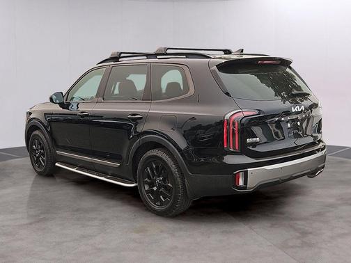 Ebony Black 2023 Kia Telluride SX Prestige X-Pro