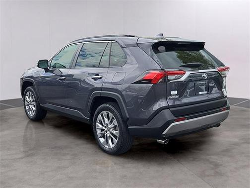 2022 Toyota RAV4 Limited