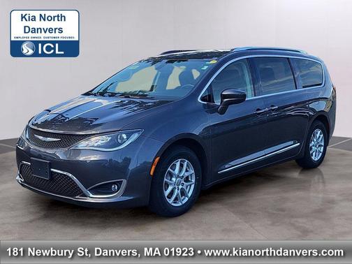 Granite Crystal Metallic Clearcoat 2020 Chrysler Pacifica Touring L