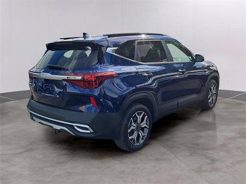 2022 Kia Seltos EX