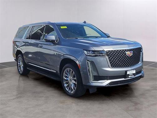 2022 Cadillac Escalade ESV Premium Luxury