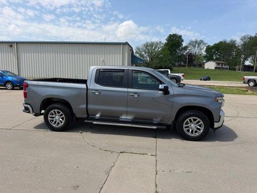 Satin Steel Metallic 2021 Chevrolet Silverado 1500 LT