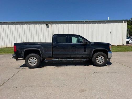 Onyx Black 2015 GMC Sierra 2500 SLE