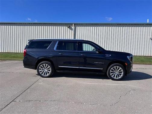 2024 GMC Yukon XL Denali