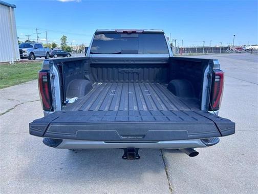 2024 GMC Sierra 2500 AT4