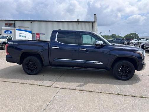 2022 Toyota Tundra Hybrid 1794 Edition