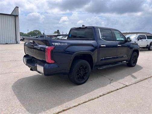 2022 Toyota Tundra Hybrid 1794 Edition