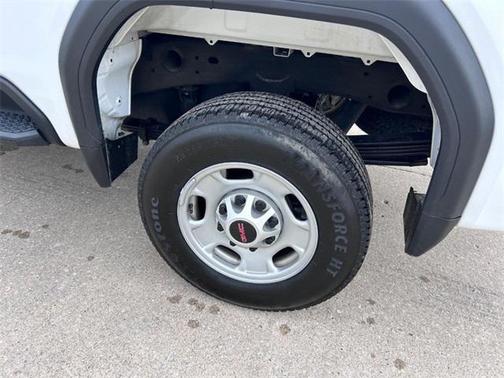 2025 GMC Sierra 2500 Base