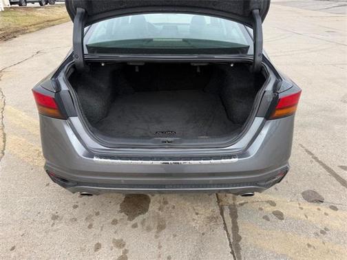 2019 Nissan Altima 2.5 Platinum