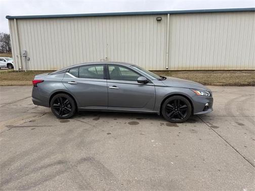 2019 Nissan Altima 2.5 Platinum