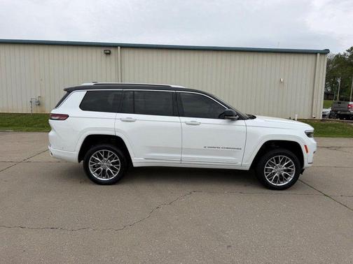2023 Jeep Grand Cherokee L Summit