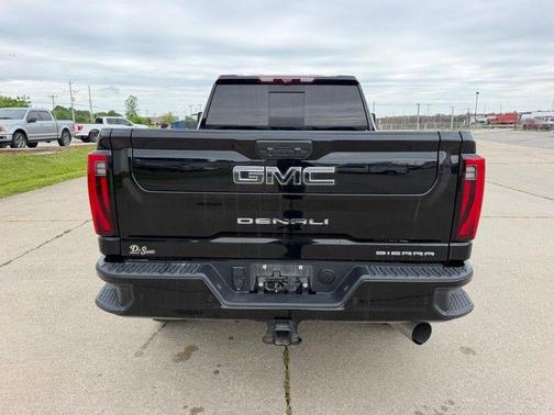 Onyx Black 2024 GMC Sierra 2500 Denali Ultimate