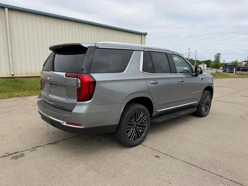 Sterling Metallic 2026 GMC Yukon 4WD Elevation