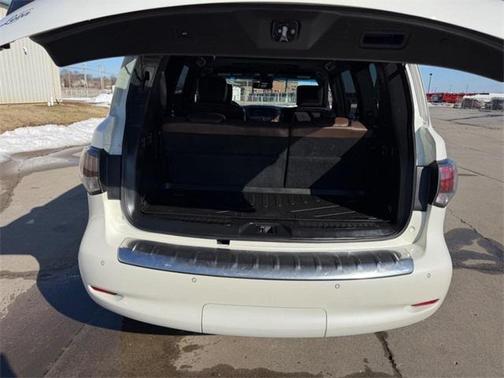 2017 INFINITI QX80 Limited