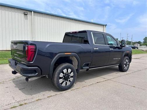 2025 GMC Sierra 3500 Denali