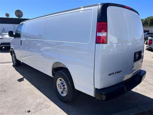 2025 GMC Savana 2500 Work Van