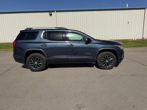 Dark Sky Metallic 2019 GMC Acadia SLT-1
