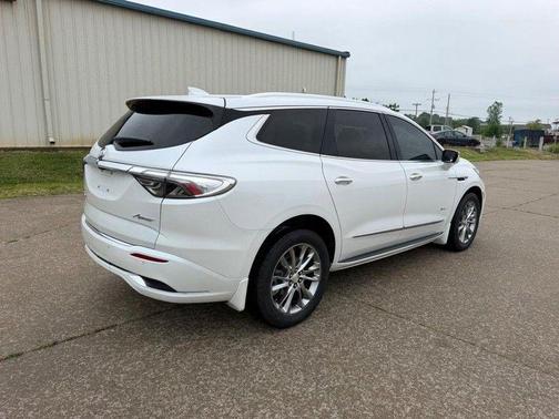 White Frost Tricoat 2022 Buick Enclave AWD Avenir