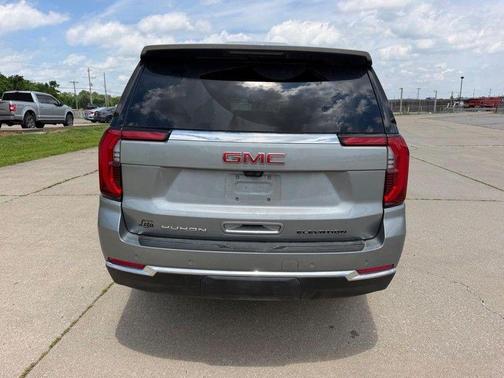 Sterling Metallic 2025 GMC Yukon XL 4WD Elevation