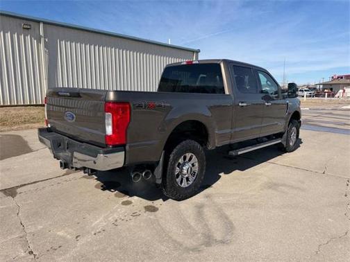 2017 Ford F-350 XLT
