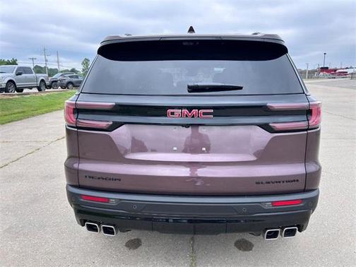 2026 GMC Acadia Elevation FWD